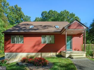 102 Brandywine Dr, Coatesville, PA 19320
