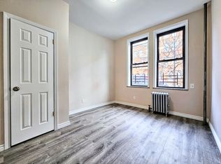752 Franklin Ave #1B, Brooklyn, NY 11238
