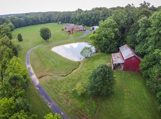 2727 Henry Gower Rd, Pleasant View, TN 37146