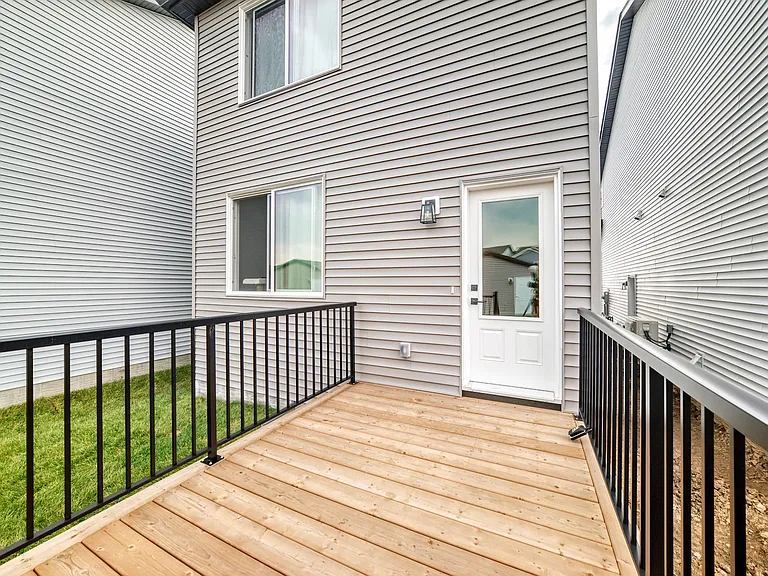 280 Paterson Way SW — Photo 33
