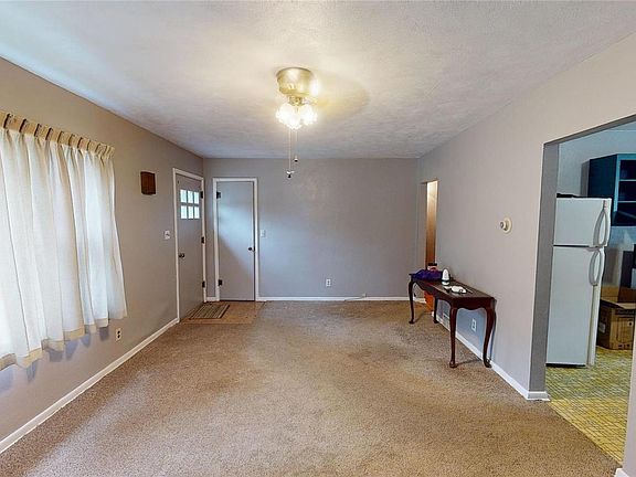 3rd image of 507 Shannon Dr