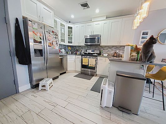 1st image of 540 5th Ave #2R