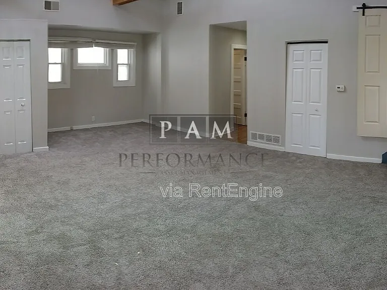 1521 N Jefferson St #A — Photo 1