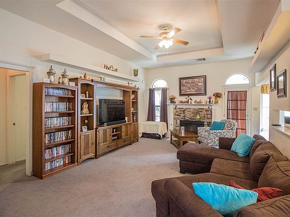 5th image of 2436 Cherry Hills Dr