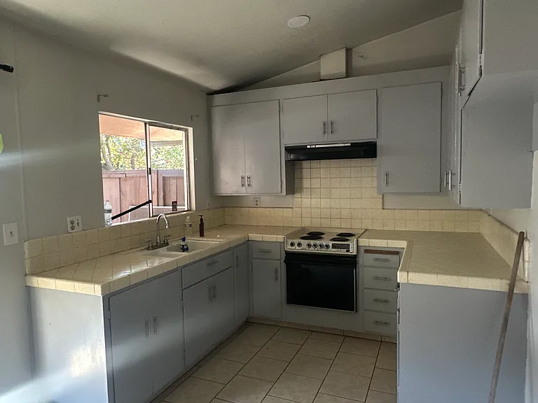 1728 S Tuxedo Ave #1728 — Photo 18