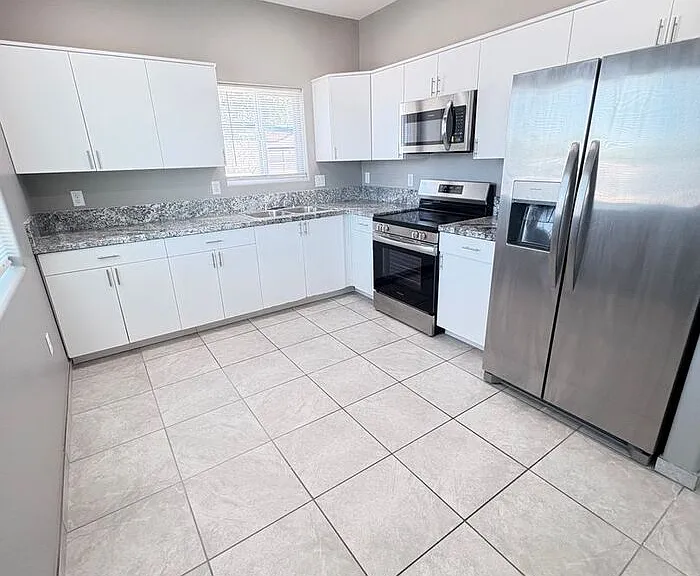 4013 E 22nd St #2 — Photo 7