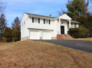 49 Towsen Rd, Wayne, NJ 07470
