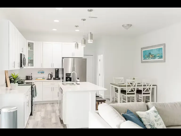 3834 Ribera Ave — Photo 1