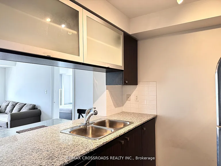 2015 Sheppard Ave E #3510 — Photo 6