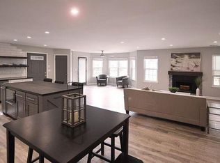 104 Mill Pond Rd #104, Roswell, GA 30076