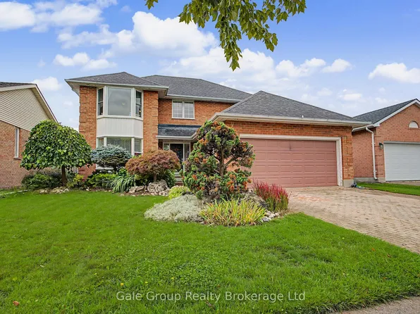 15 Ortona St, Woodstock, ON N4T 1M7