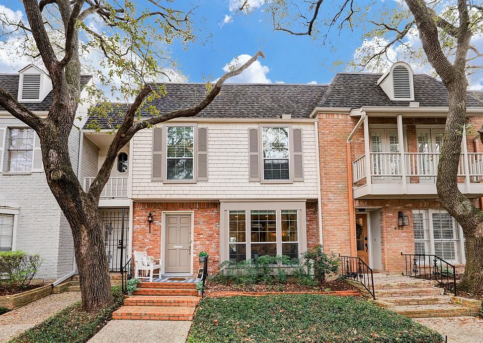 1st image of 483 N Post Oak Ln