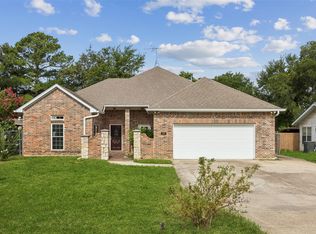 307 Ada St, Irving, TX 75061