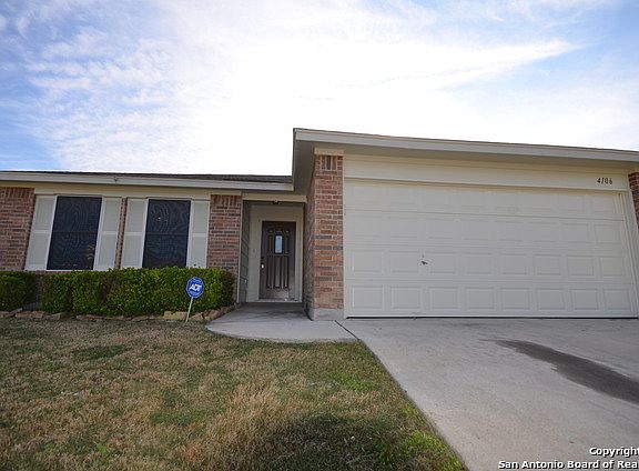 2nd image of 4106 Texas Palm Dr