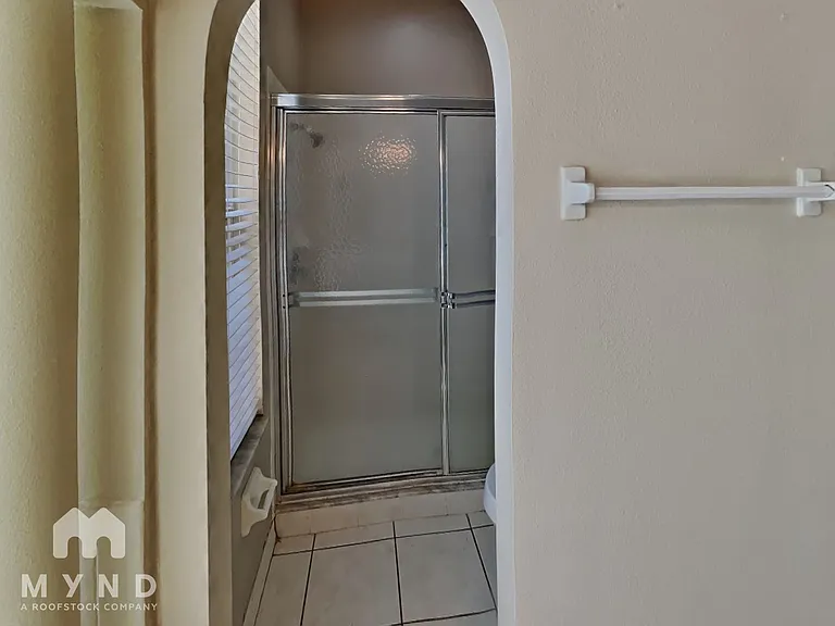 7026 Captiva Cir — Photo 18