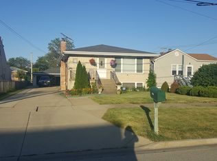 7643 Odell Ave, Bridgeview, IL 60455