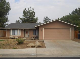 1725 Donner Ave, Clovis, CA 93611
