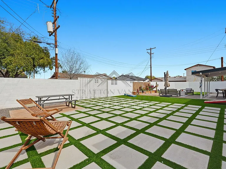8516 E Lewis Ave — Photo 34