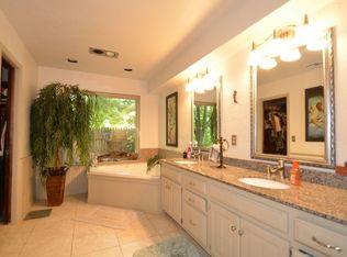 2912 Woodhollow Trl, Edmond, OK 73012