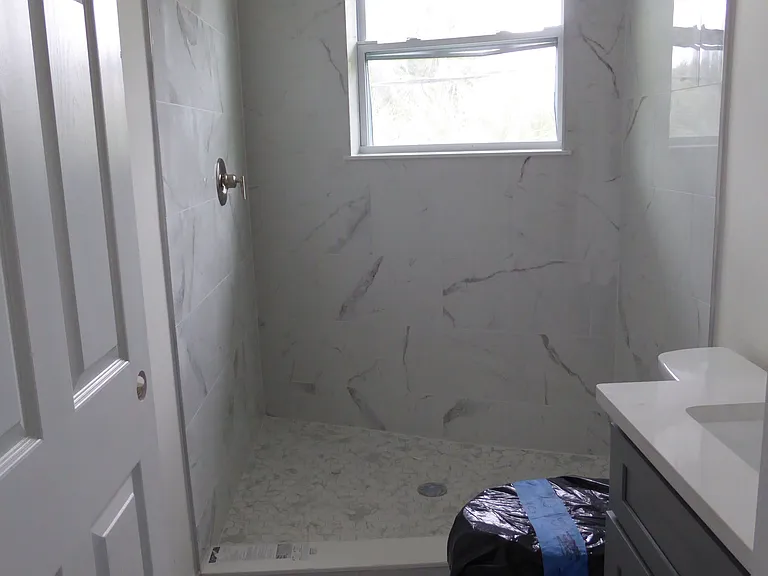 219 S Grandview Ave — Photo 28