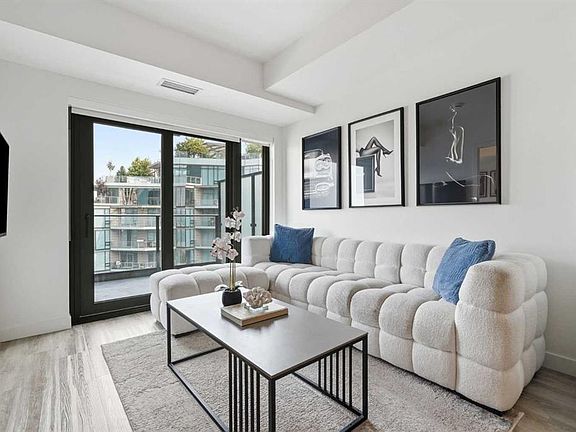 4th image of 730 S 2nd Ave SW #1213