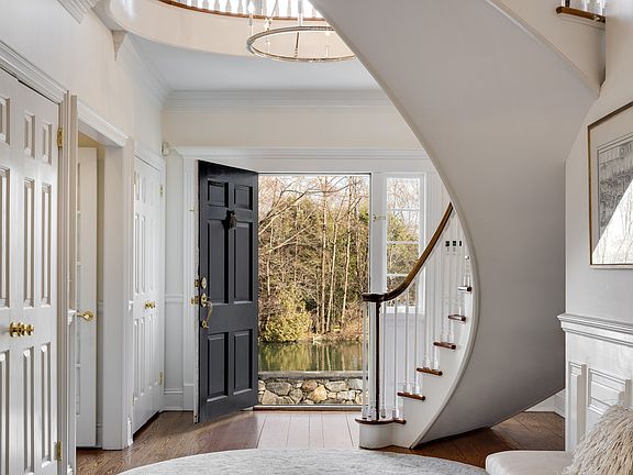 17 Ivanhoe Ln 2020 01 - PRINT.jpg