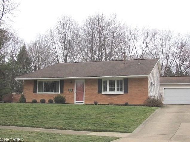 1st image of 413 Cathy Dr