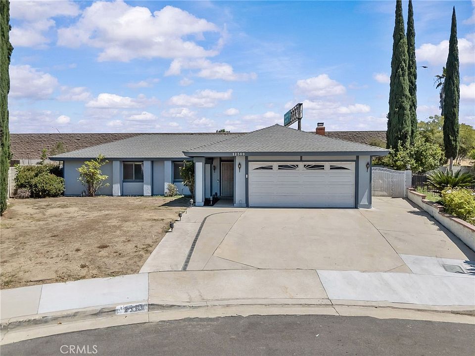 1st image of 12309 Gardenia Pl