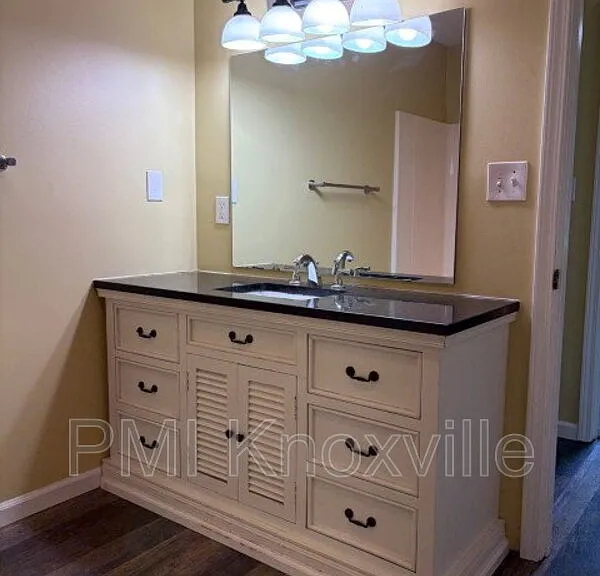 2340 Boxwood Ln — Photo 19