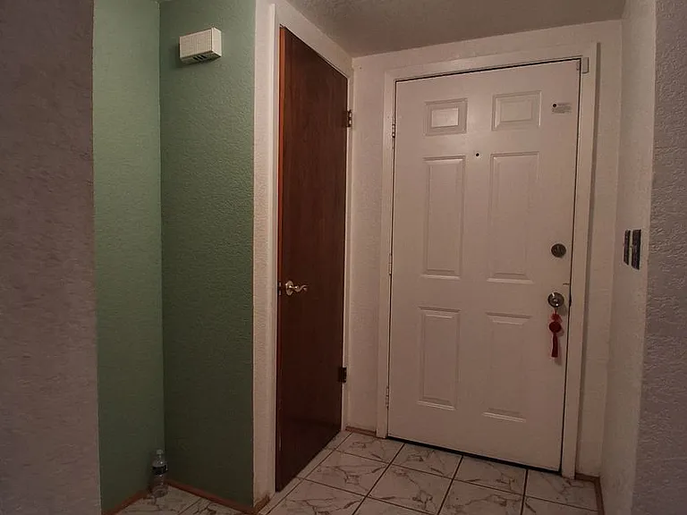 4045 Dale Rd #C — Photo 4
