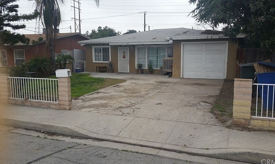 1st image of 592 Flores St