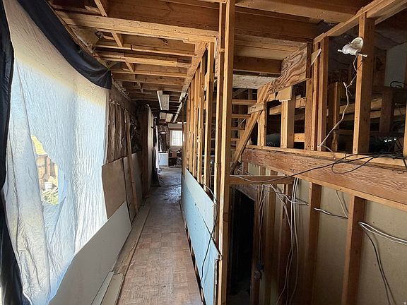 5th image of 4621 W Harman Dr