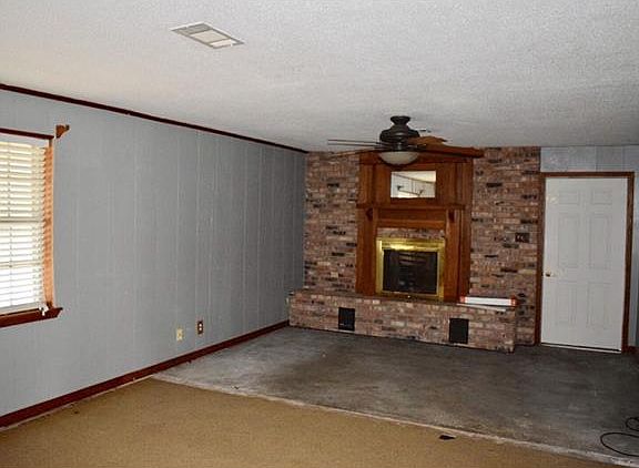 4th image of 1411 Avenue J