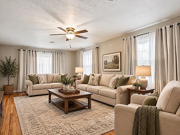 5th image of 701 N Elm St