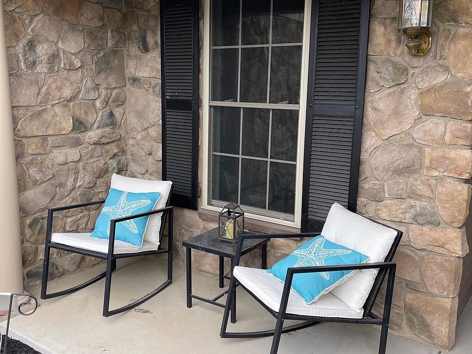 2080 Deer Run Dr, Hummelstown, PA 17036 Zillow