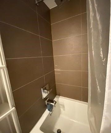 2nd image of 1030 King St W #748