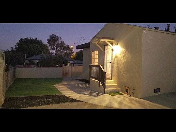 4th image of 920 S 40th St #924