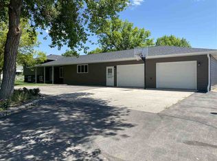 721 Poplar St, Sutherland, NE 69165