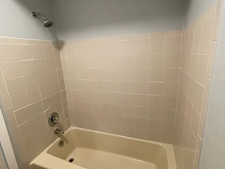 505 McKay Ct — Photo 9