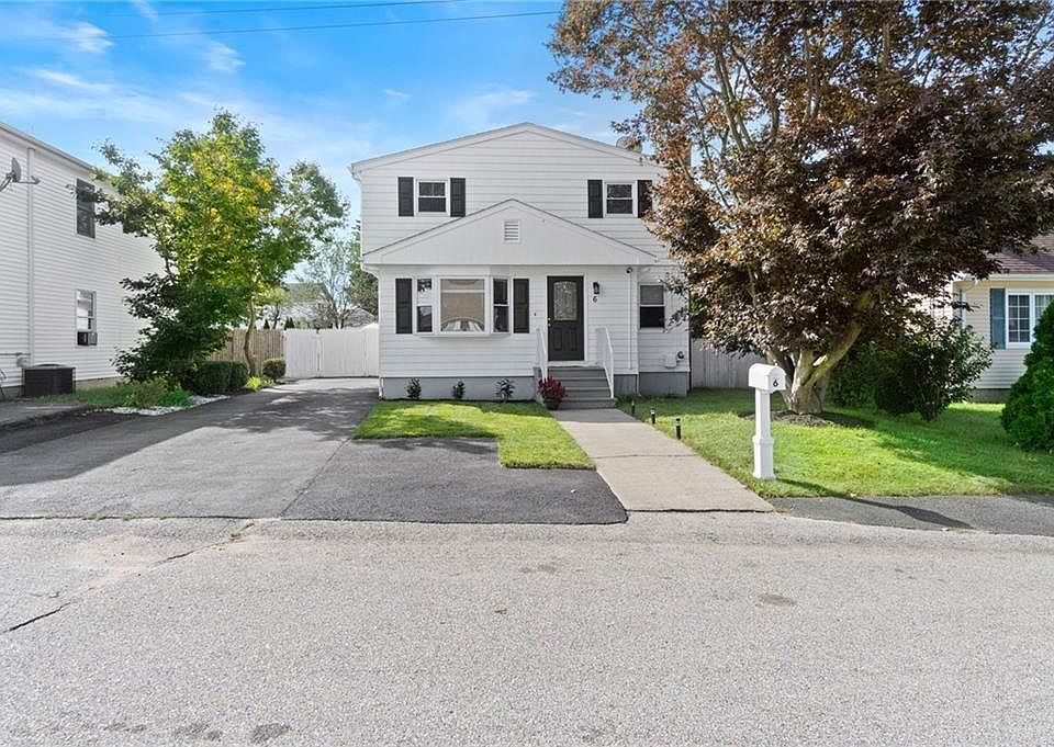1st image of 6 Kennedy Dr