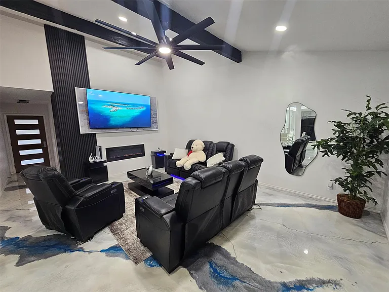 10706 Berthound Dr — Photo 4