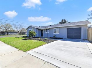 1876 Georgina Dr, Olivehurst, CA 95961