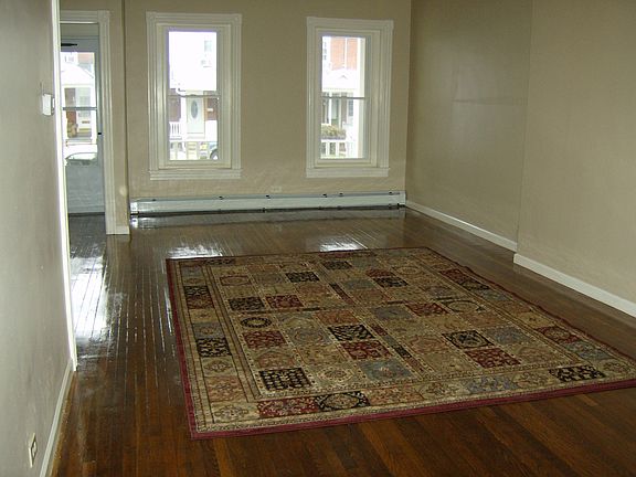 Refinished HWF Livingrm