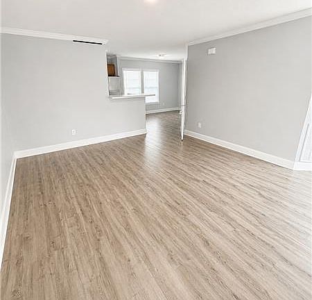 3rd image of 4 Lanvale St