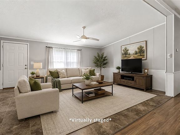 5th image of 2042 Longview Rd