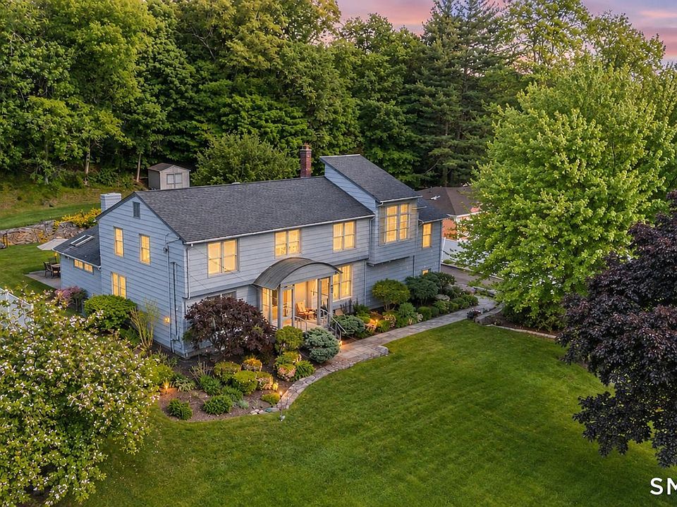 1st image of 204 Braeside Drive