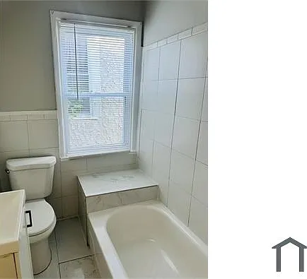 4449 N Cleveland St — Photo 8