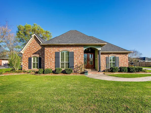 181 Lake Decade Ct, Houma, LA 70360