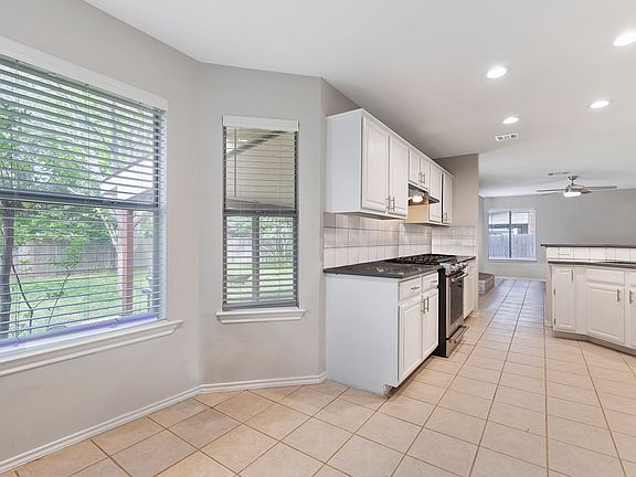 4th image of 1208 Mattapan Dr