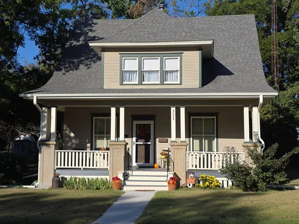 321 N Virginia Ave, Sylvan Grove, KS 67481